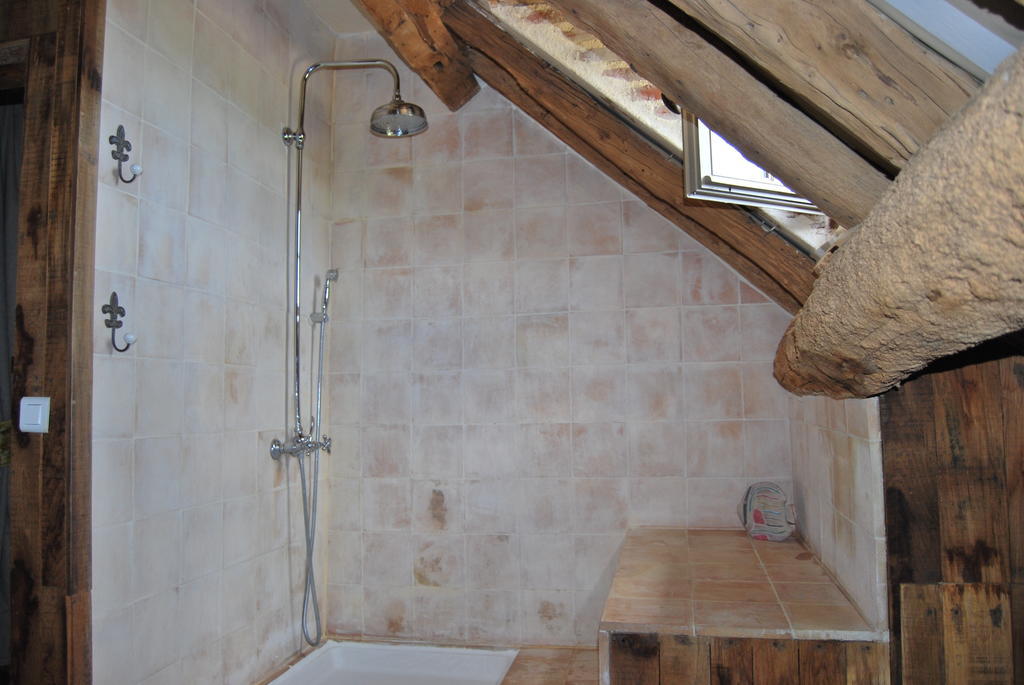 Mas De Garrigue Bed and Breakfast Calvignac Kamer foto