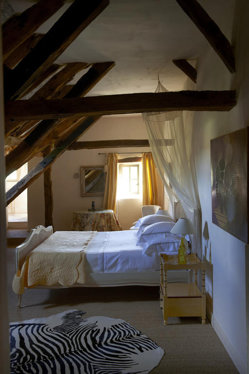 Mas De Garrigue Bed and Breakfast Calvignac Kamer foto
